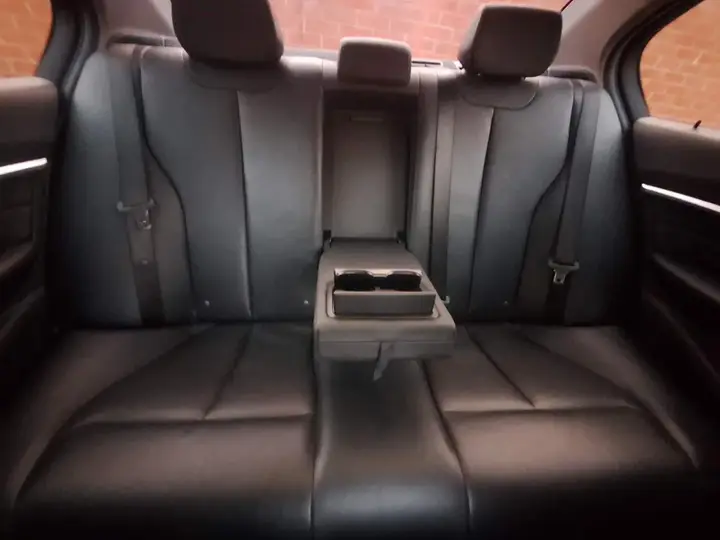 BMW 3 Series 2017 photo 5