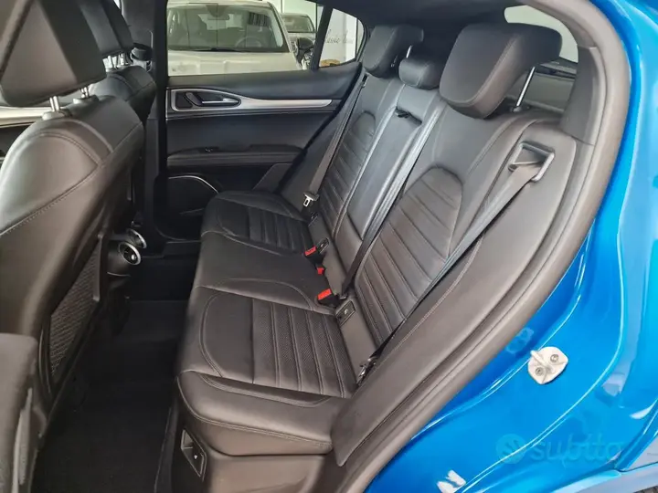 Alfa Romeo Stelvio 2022 photo 5
