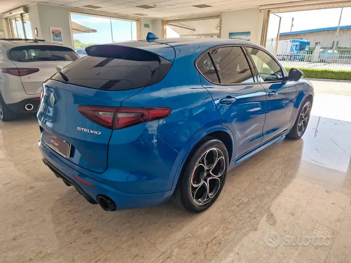 Alfa Romeo Stelvio 2022 photo 3