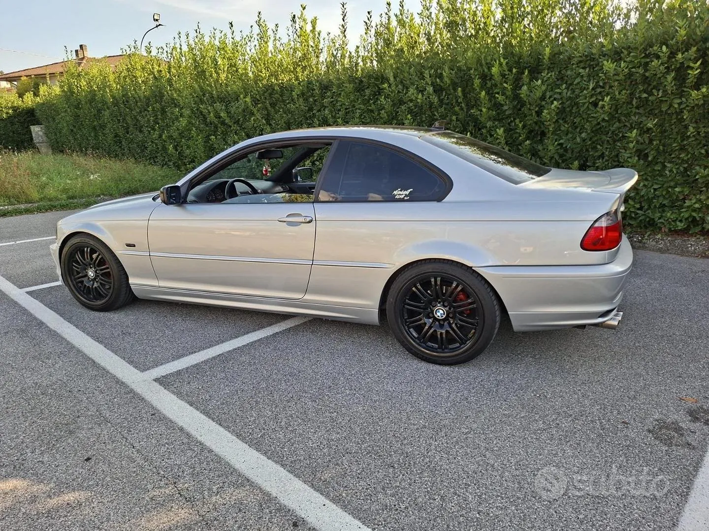 BMW E46 2003 photo 2