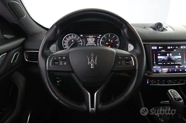 Maserati Levante 2023 photo 5