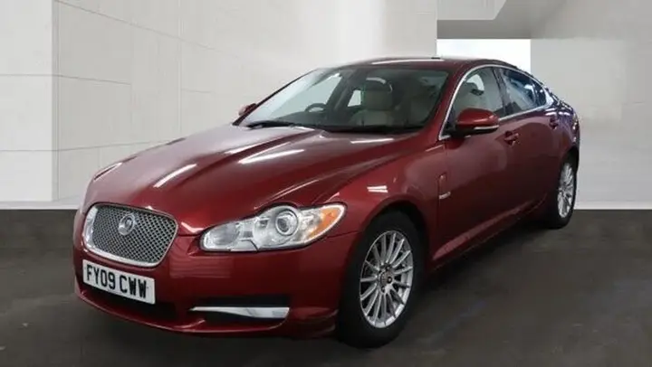 Jaguar Xf 2009 photo 2