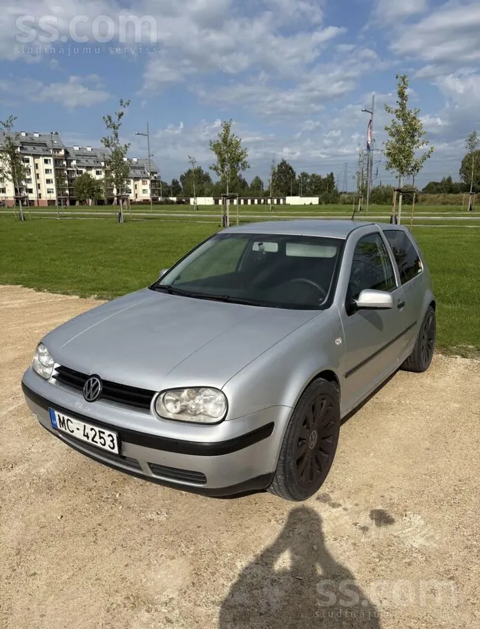 Volkswagen Golf 4 2002 photo 2