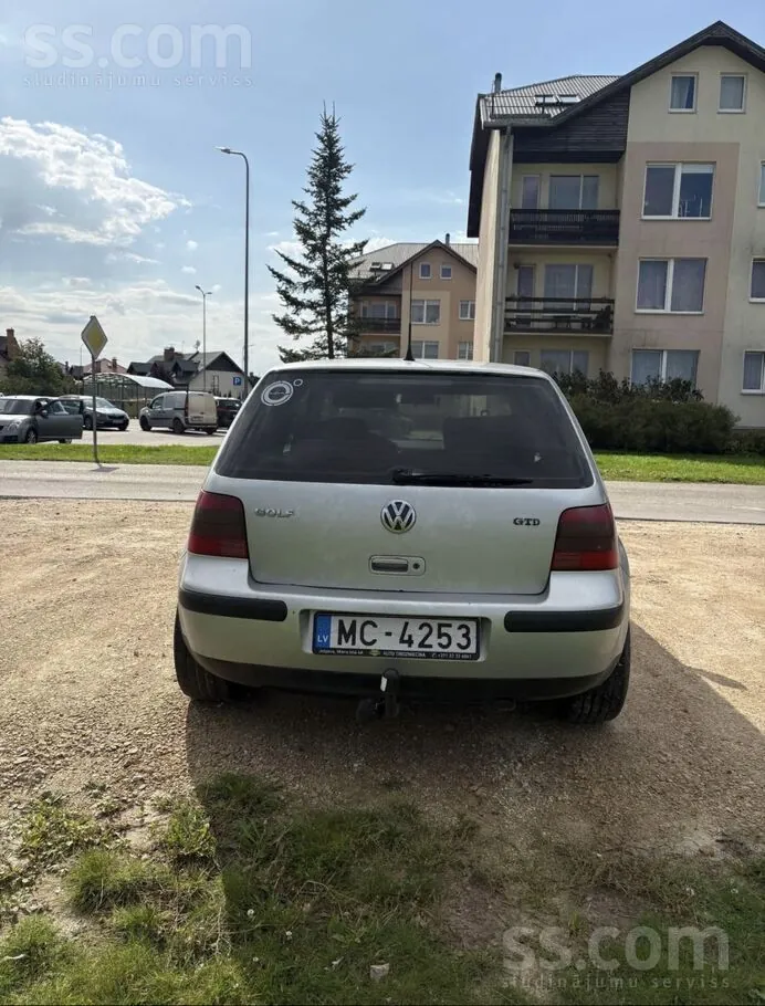 Volkswagen Golf 4 2002 photo 3