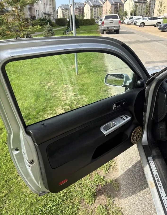 Volkswagen Golf 4 2002 photo 4