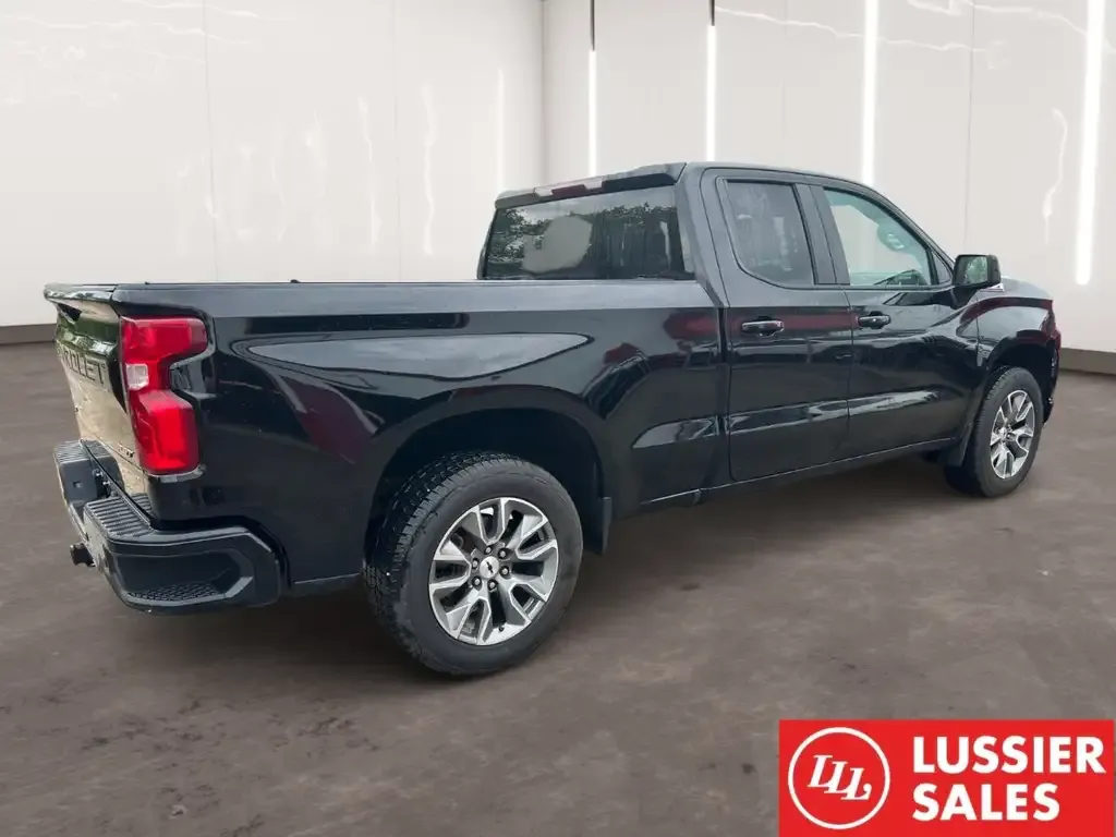 Chevrolet Silverado 1500 2022 photo 3