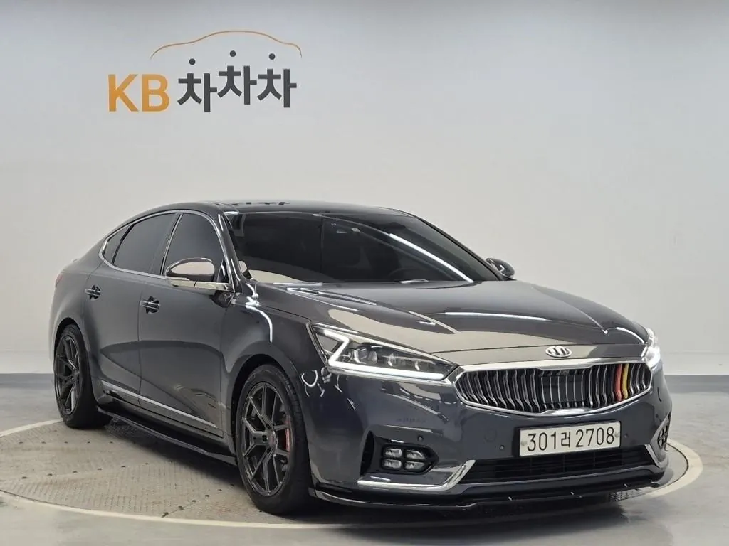 Kia K7 2017 photo 4