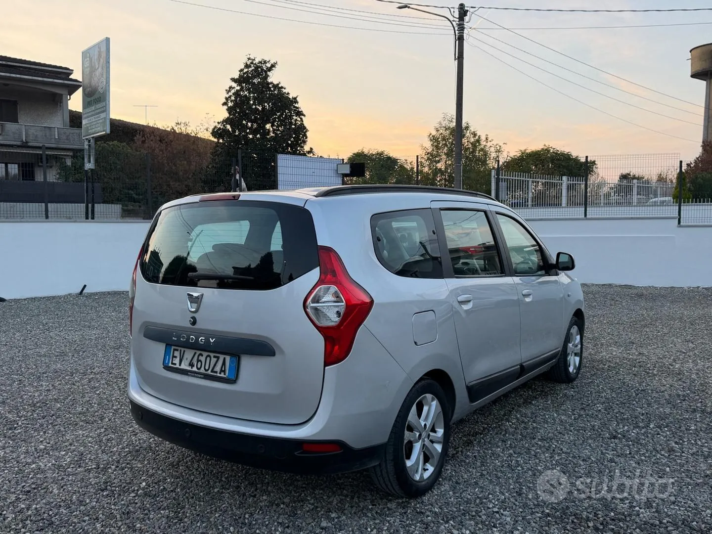 Dacia Lodgy 2014 photo 5