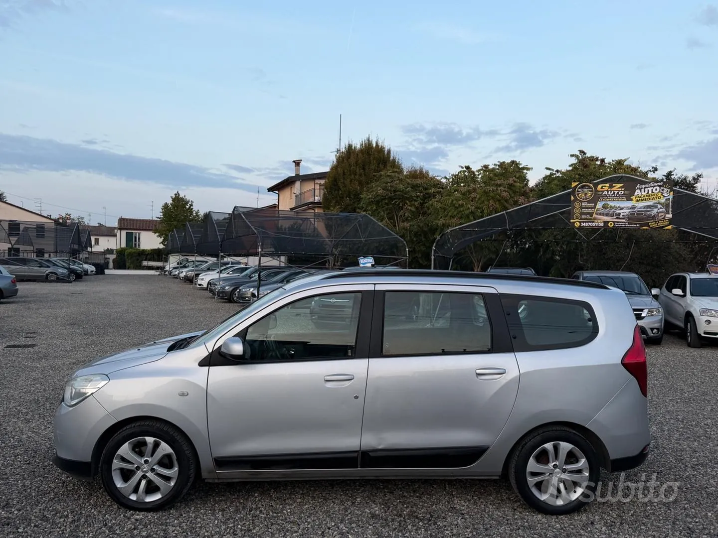 Dacia Lodgy 2014 photo 2