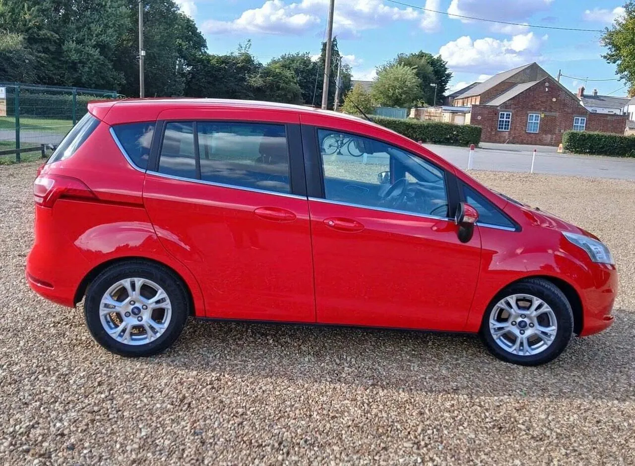 Ford B-Max 2015 photo 2