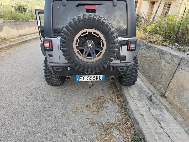 Jeep Wrangler 2015 photo 4