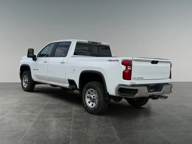 Chevrolet Silverado 3500Hd 2022 photo 4