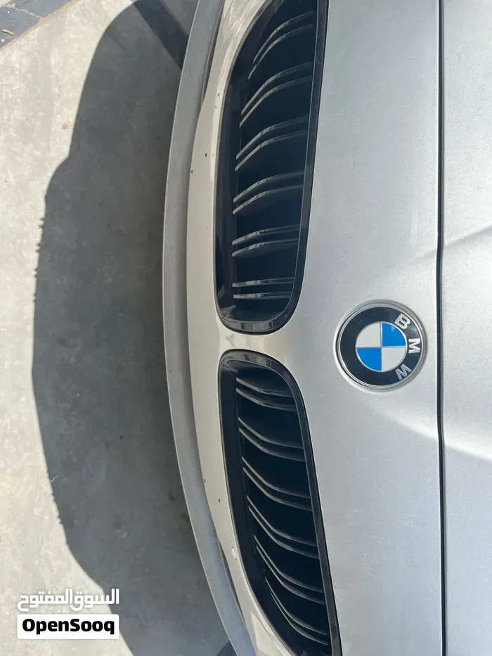 BMW 5 Series 2011 photo 4