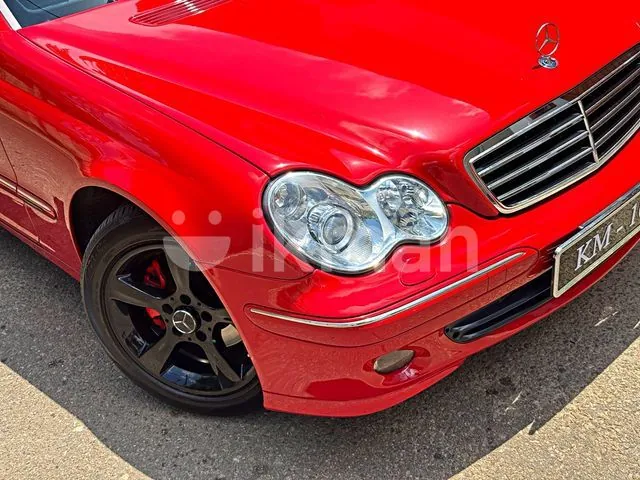 Mercedes-Benz C180 2010 photo 4