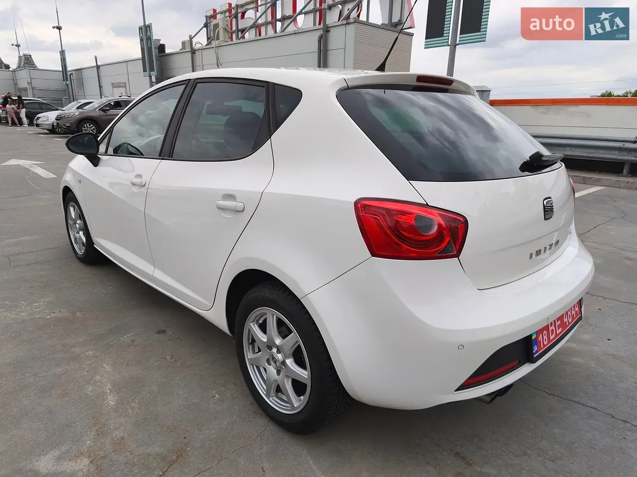 Seat Ibiza 2010 photo 4