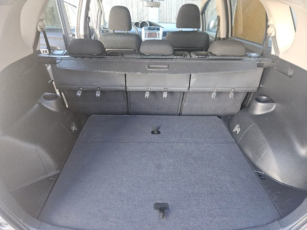 Toyota Verso 2012 photo 3