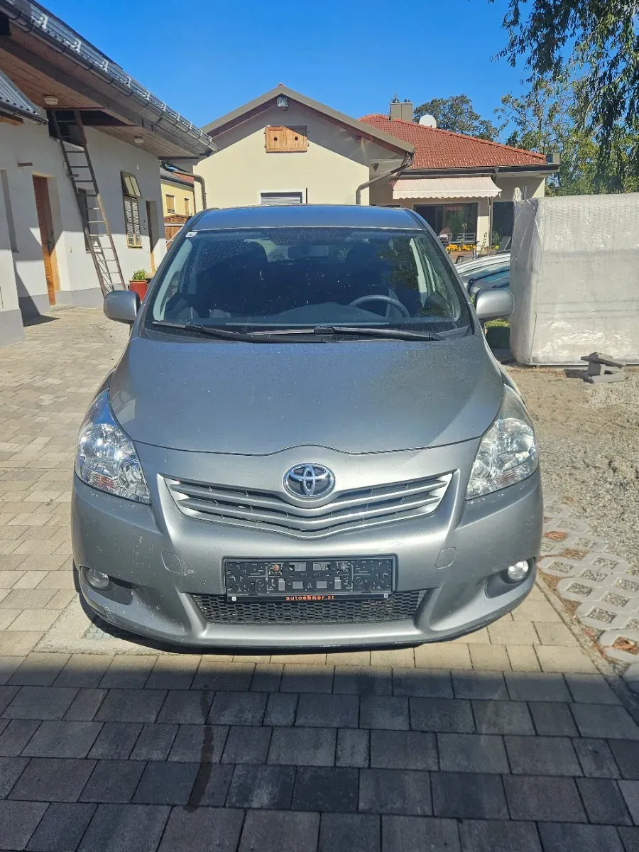 Toyota Verso