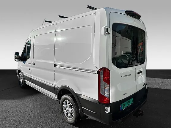 Ford Transit 2024 photo 2