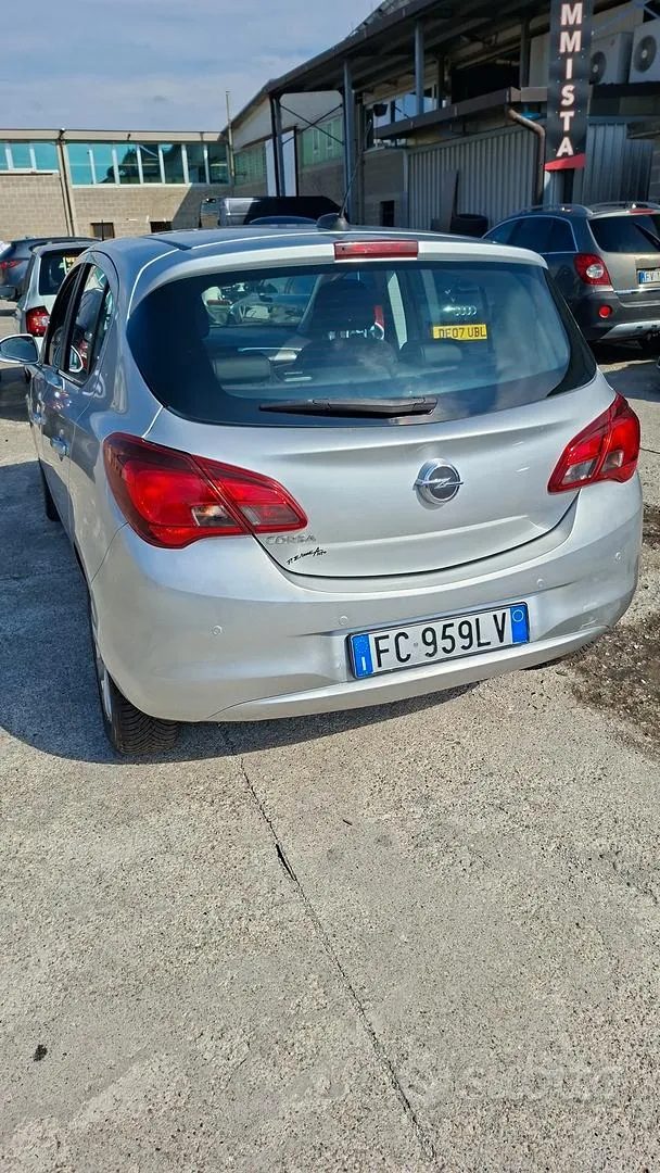 Opel Corsa 2016 photo 2