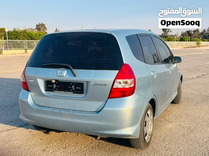 Honda Jazz 2008 photo 2
