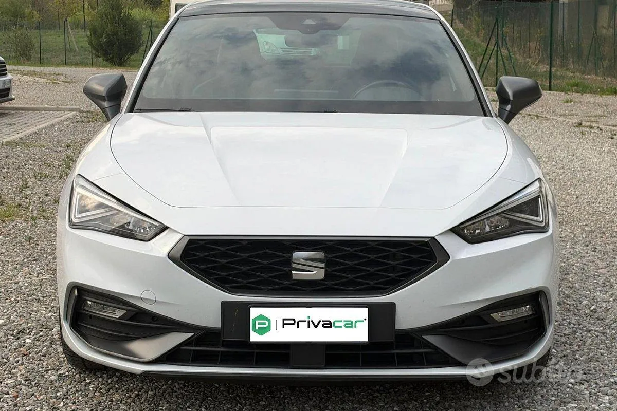 Seat Leon 2021 photo 2