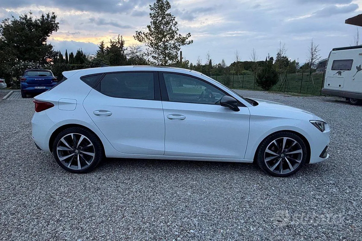 Seat Leon 2021 photo 4