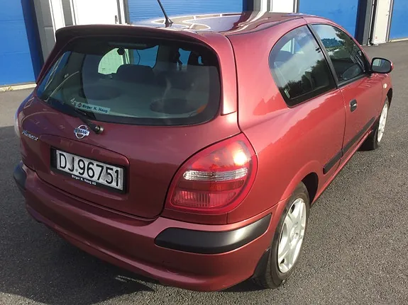 Nissan Almera 2001 photo 5