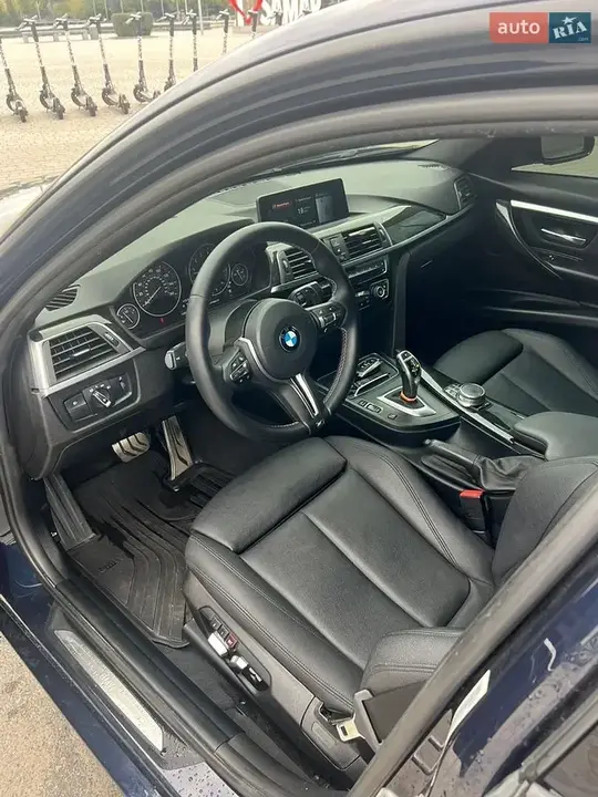 BMW 3 Series 2017 photo 5