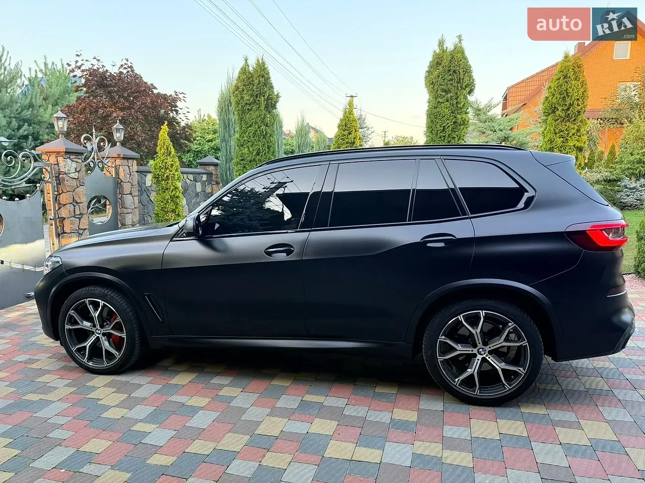 BMW X5 2022 photo 2