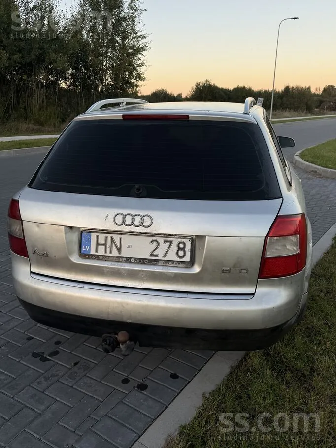 Audi A4 2002 photo 3