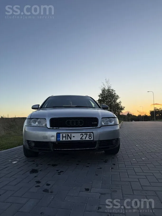 Audi A4 2002 photo 4