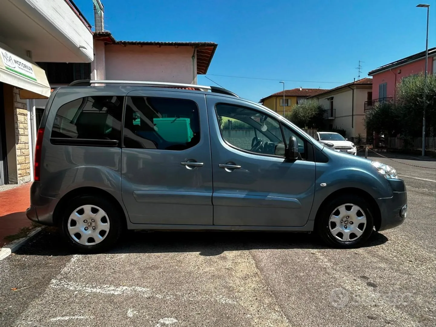 Peugeot Partner Tepee 2009 photo 2