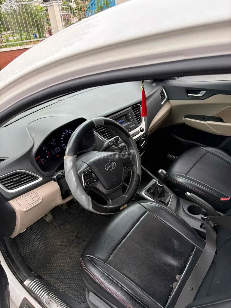 Hyundai Accent 2019 photo 5
