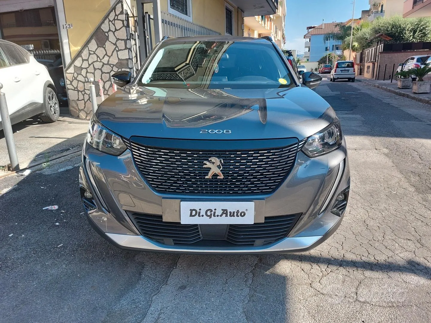Peugeot 2008 2022 photo 2