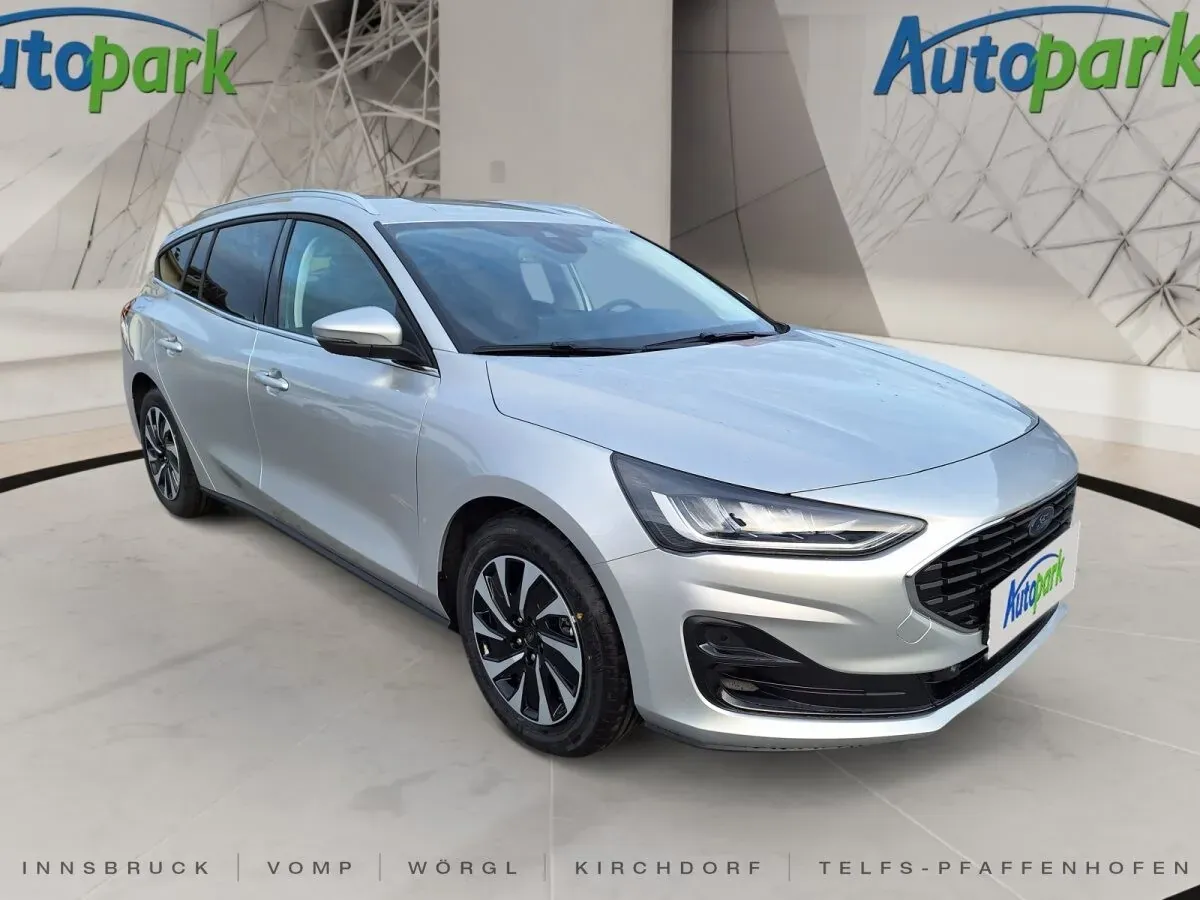 Ford Focus 2024 photo 3