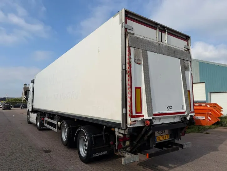 Aanhangers En Opleggers Van Eck 2