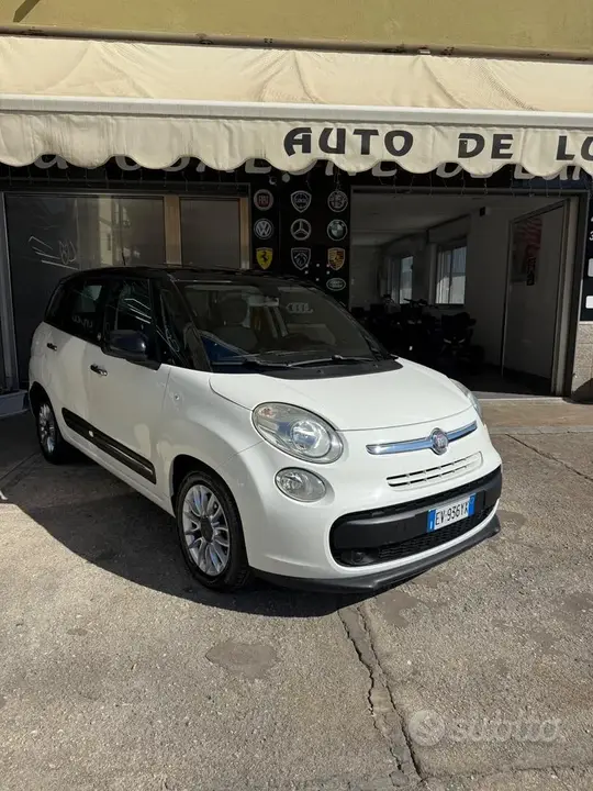 Fiat 500L 2015 photo 2