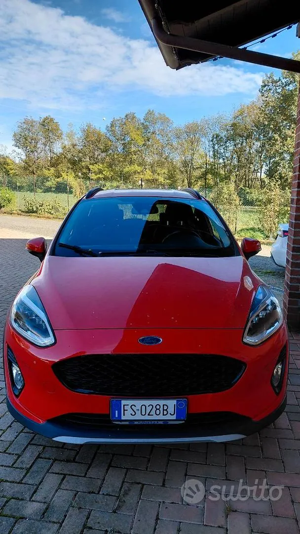 Ford Fiesta 2018 photo 2