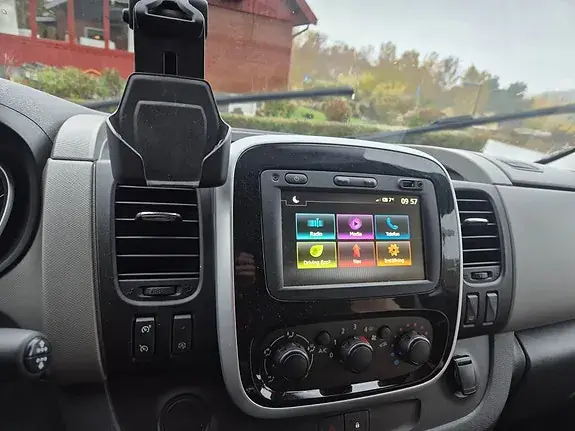 Renault Trafic 2020 photo 4