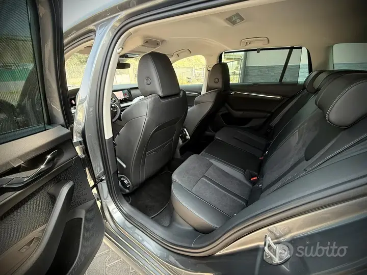 Skoda Octavia 2024 photo 5