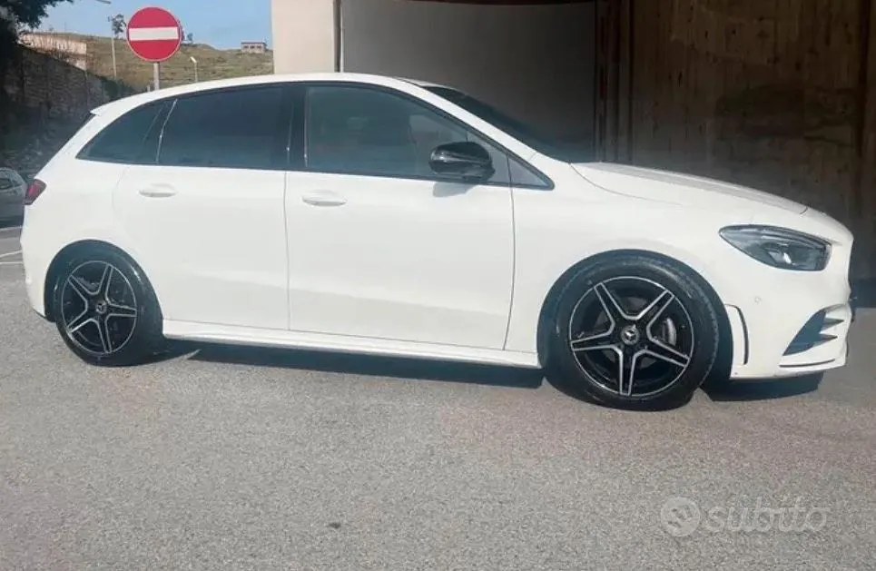 Mercedes-Benz Messina 2019 photo 4