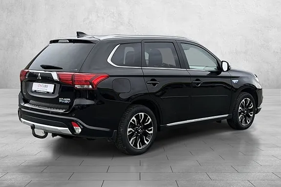 Mitsubishi Outlander 2017 photo 5