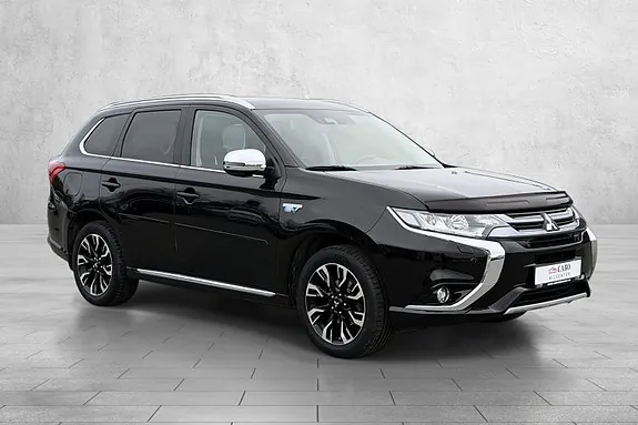 Mitsubishi Outlander 2017 photo 3