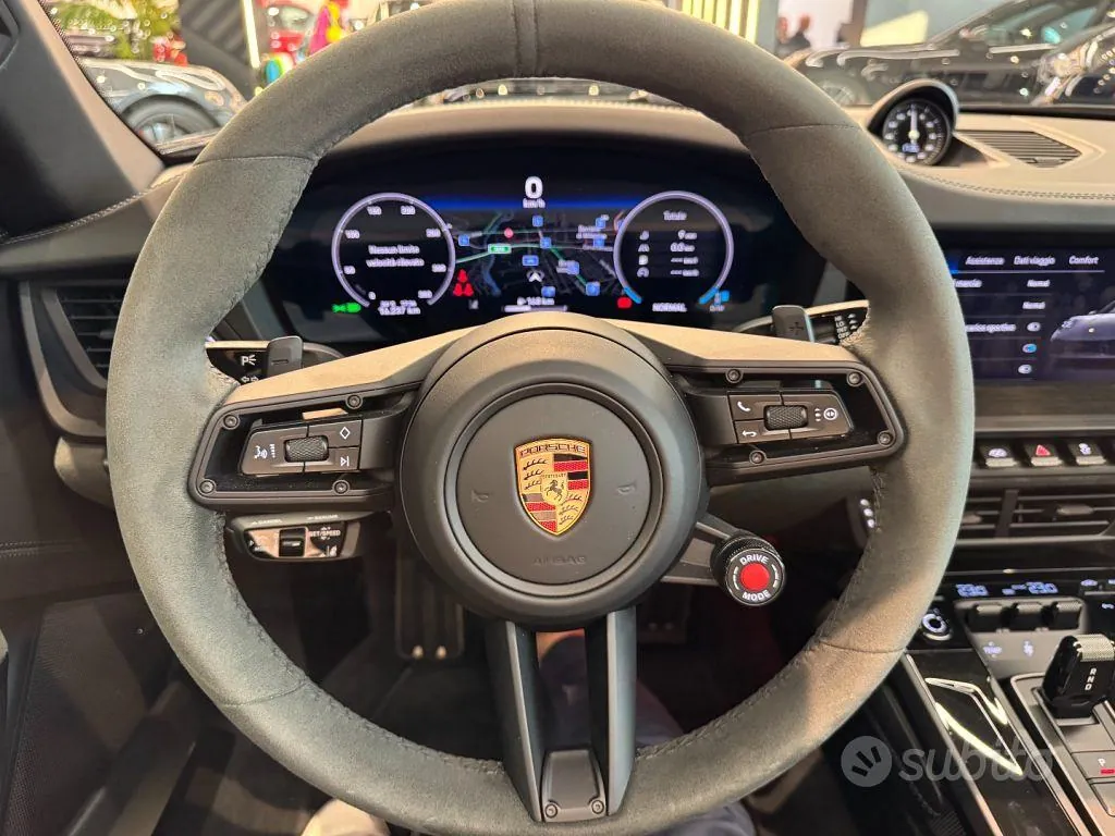 Porsche 911 2025 photo 5