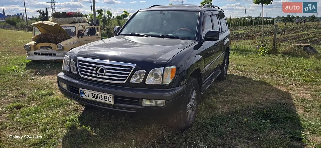 Lexus Lx 2005 photo 3