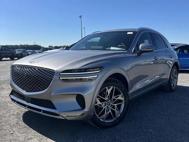 Genesis Gv70
