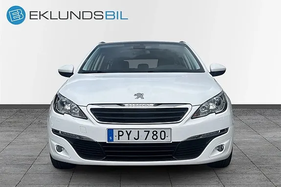 Peugeot 308 2015 photo 2