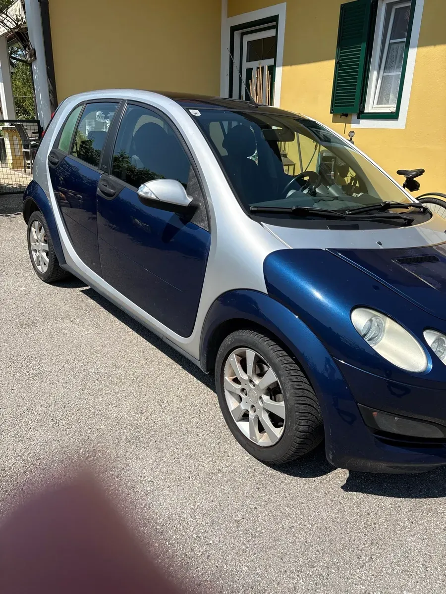 Smart Forfour 2005 photo 2