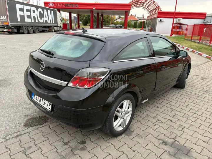 Opel Astra H 2008 photo 2