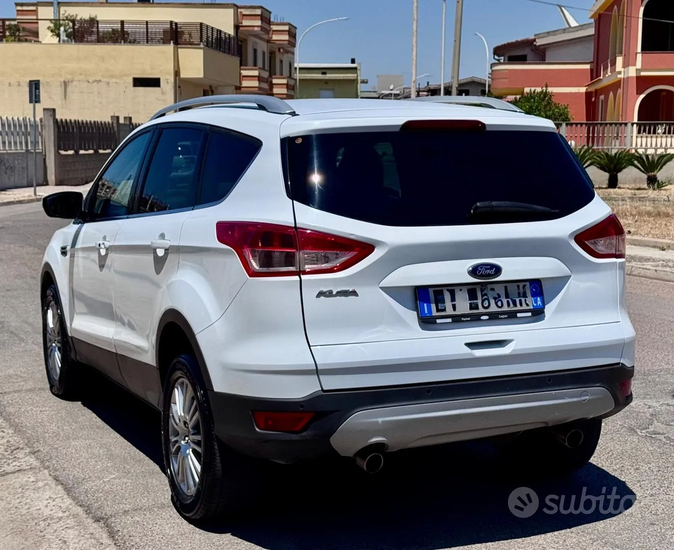 Ford Kuga 2015 photo 3